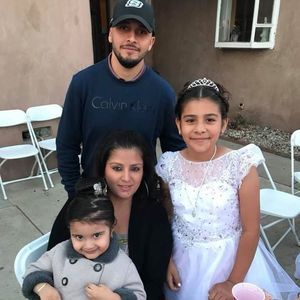 Meet your Posher, Moniicc